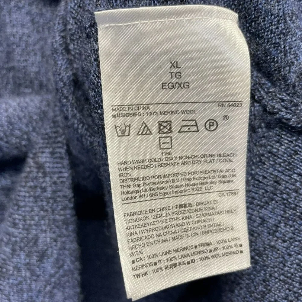 Banana Republic Mens Sweater Size XL V-Neck 100% Wool‎ Merino Blue